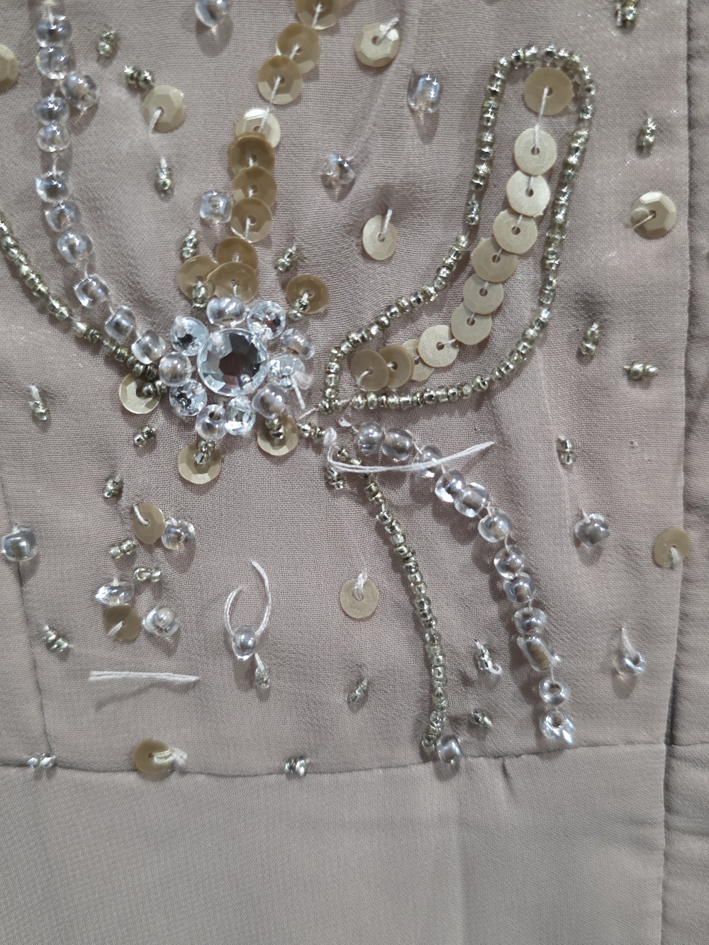 Elegant Flowing Evening Gown With Sequin Bodice - Picture 7 of 10
